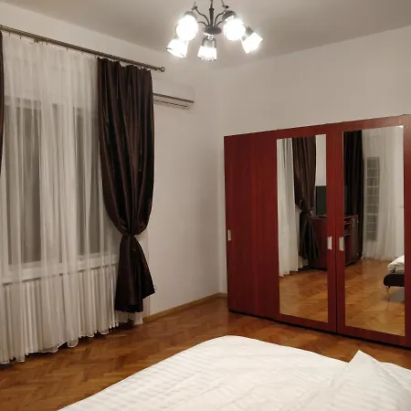 Apartment Rose 2 *